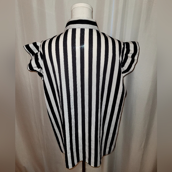 Blouse - Picture 9 of 10